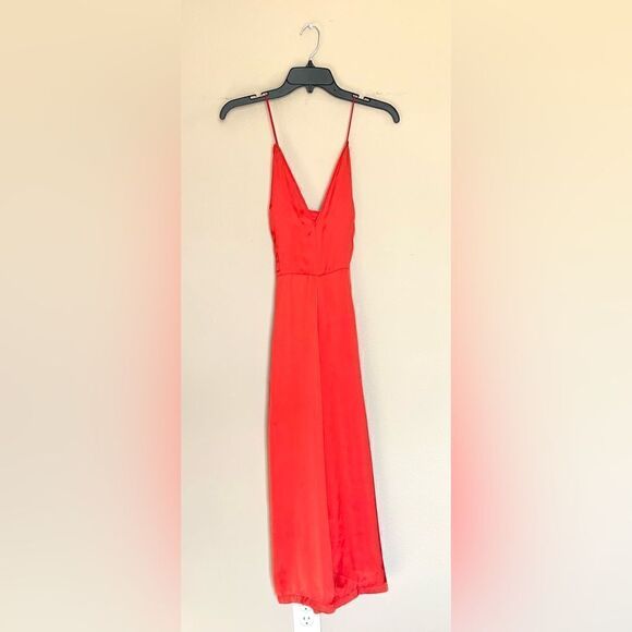 PrettyLittleThing Satin Wide Leg Jumpsuit - Picture 1 of 6
